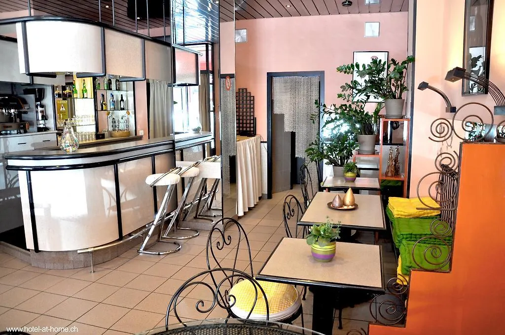 *** Aparthotel Hotel At Home Genf Schweiz